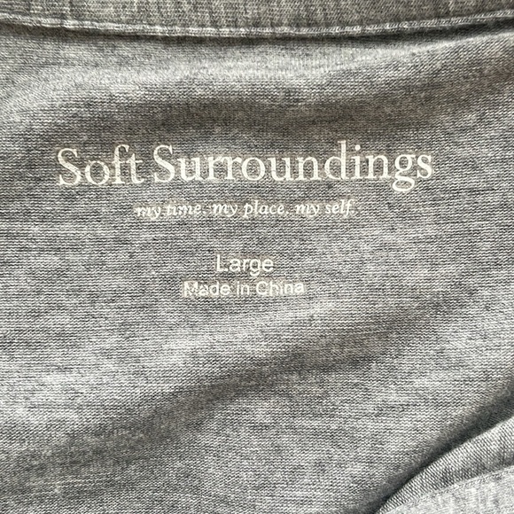 Soft Surroundings Gray Collared Long Sleeve Button Up Shirt. Size Large. - Picture 10 of 12